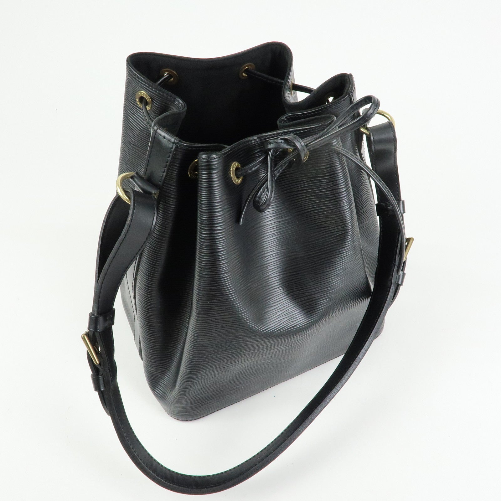 Louis Vuitton Epi Leather Petit Noe Shoulder Bag Noir Black M44102