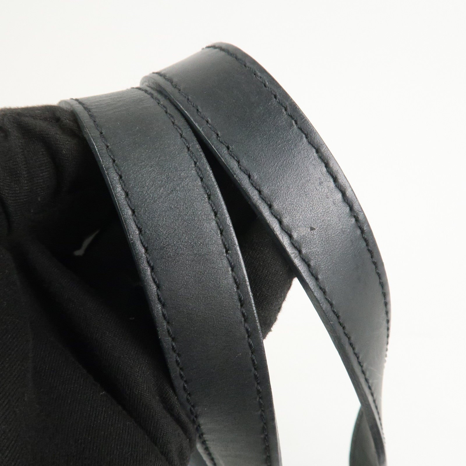 Louis Vuitton Epi Segur MM Shoulder Bag Hand Bag Noir M58862