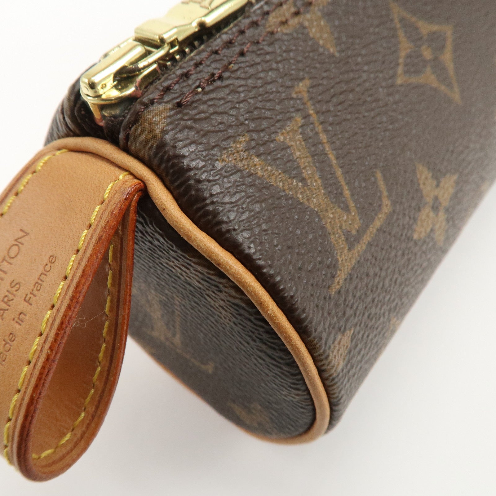 Louis Vuitton Monogram Trousse Ronde Pen Case Brown M47630