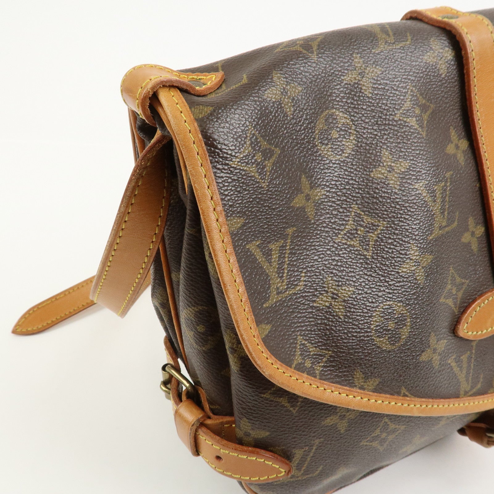 Louis Vuitton Monogram Saumur 30 Shoulder Bag Brown M42256