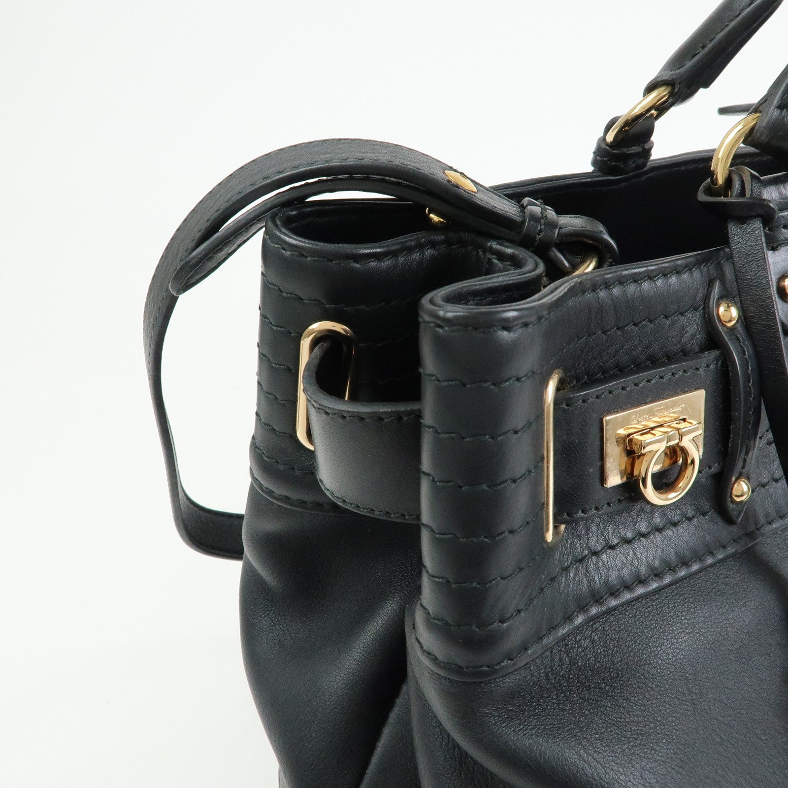 Ferragamo Gancini Leather Tote Bag Hand Bag Black
