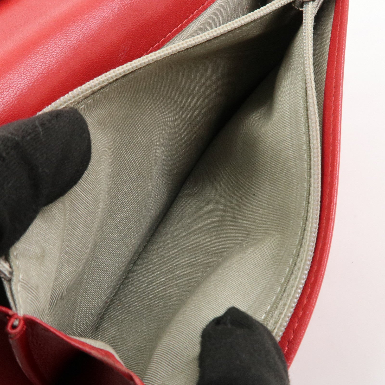 CHANEL COCO Mark Caviarskin Bi-Fold Long Wallet Red