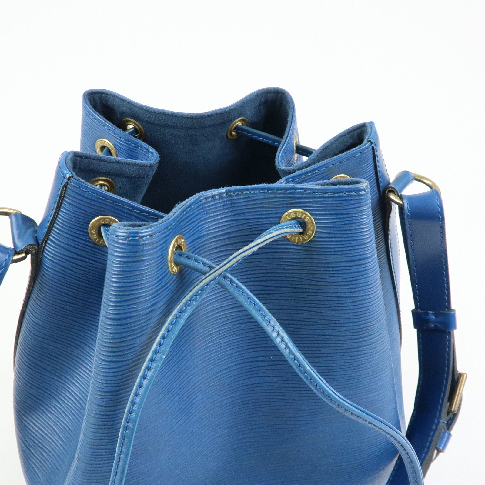 Louis Vuitton Epi Petit Noe Shoulder Bag Toledo Blue M44105