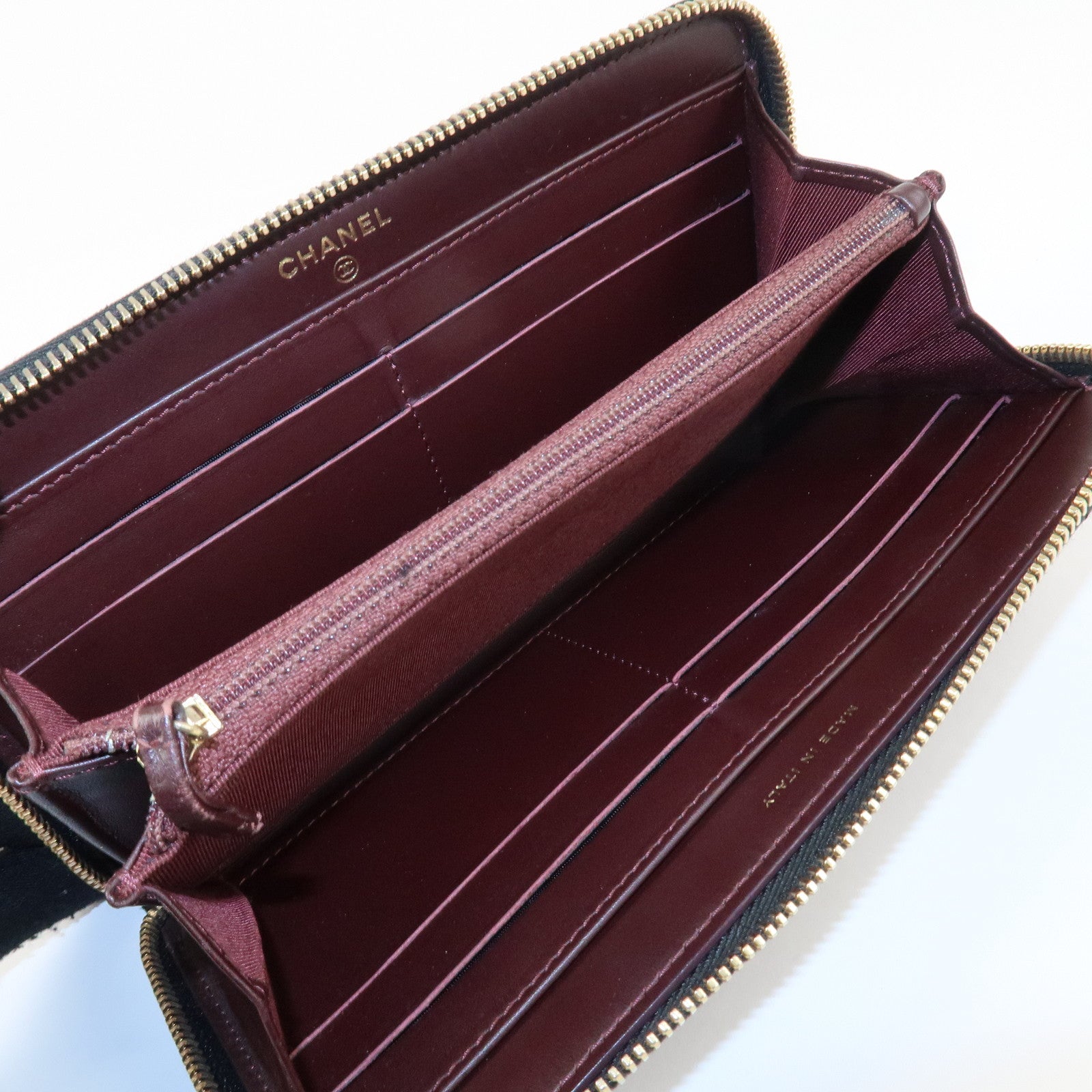 CHANEL Matelasse Caviarskin Round Zippy Long Wallet Black AP0242 Used