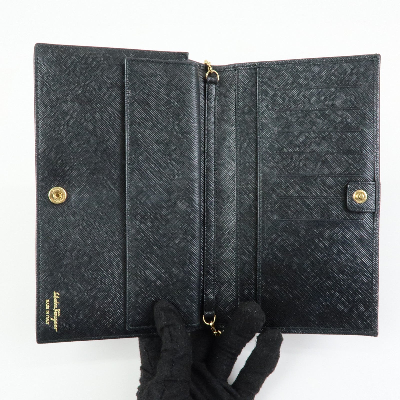 Ferragamo Vara Ribbon Leather Chain Wallet Shoulder Bag Black