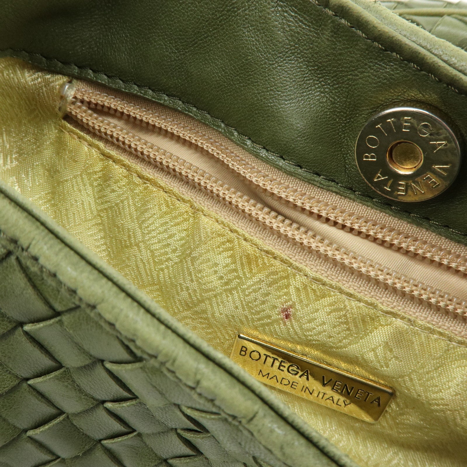 BOTTEGA VENETA Intrecciato Leather Shoulder Bag Crossbody Bag Green