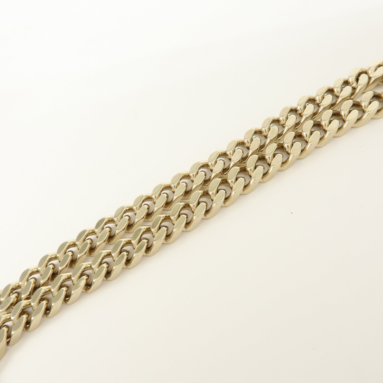 GUCCI InterlockingG Lovely Heart Patent Leather Broadway Bag 257611