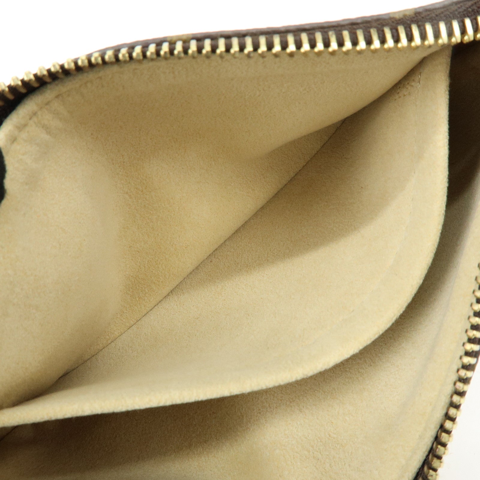 Louis Vuitton Monogram Pochette Milla MM Chain Hand Bag M60094