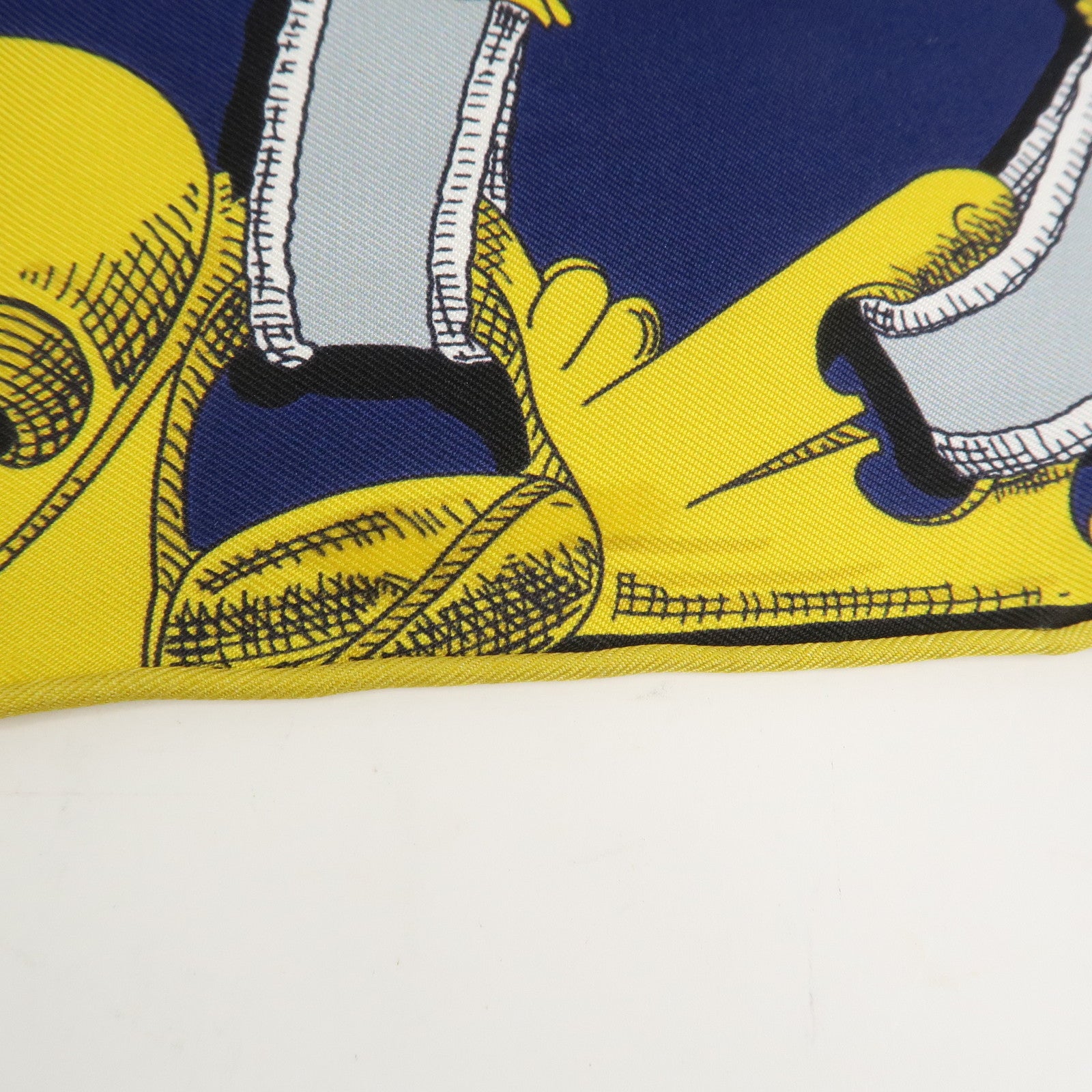 HERMES Maxi Twilly Silk 100% Scarf L'INSTRVCTION DV ROY Blue White