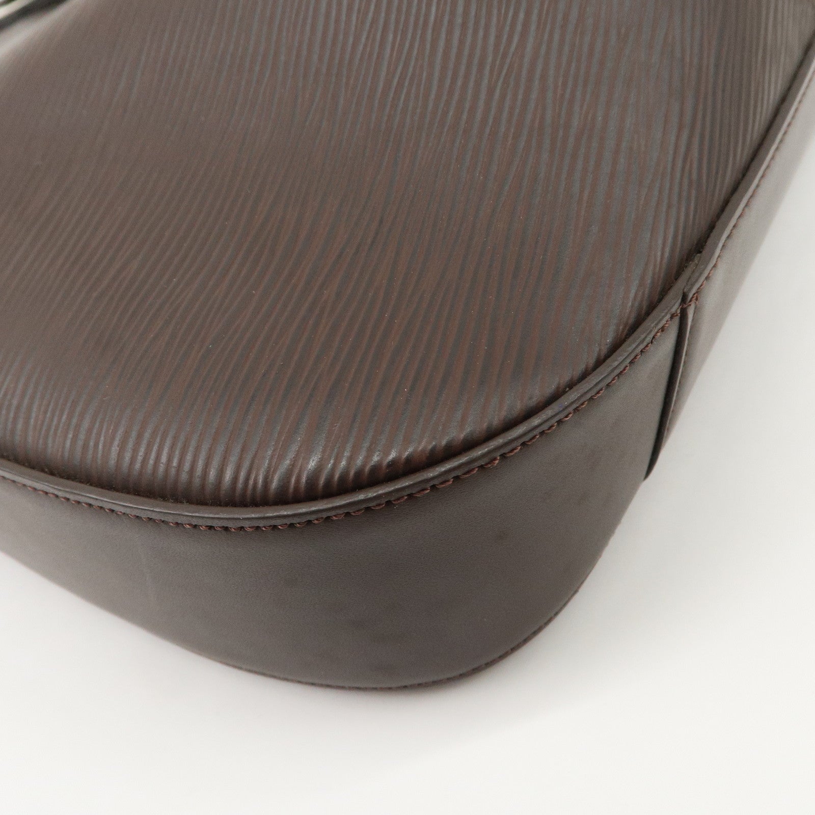 Louis Vuitton Epi Reverie Hand Bag Shoulder Bag Moca M5216D Used