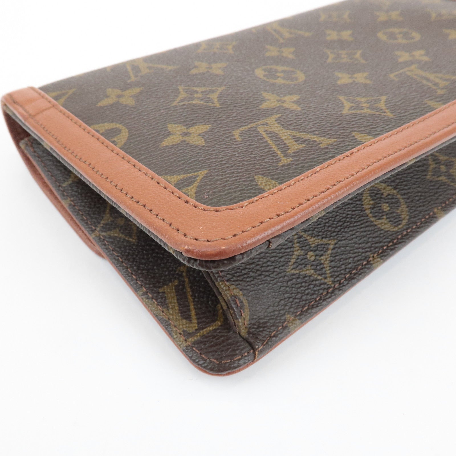 Louis Vuitton Monogram Leather Pochette Damme PM Clutch Bag M51812