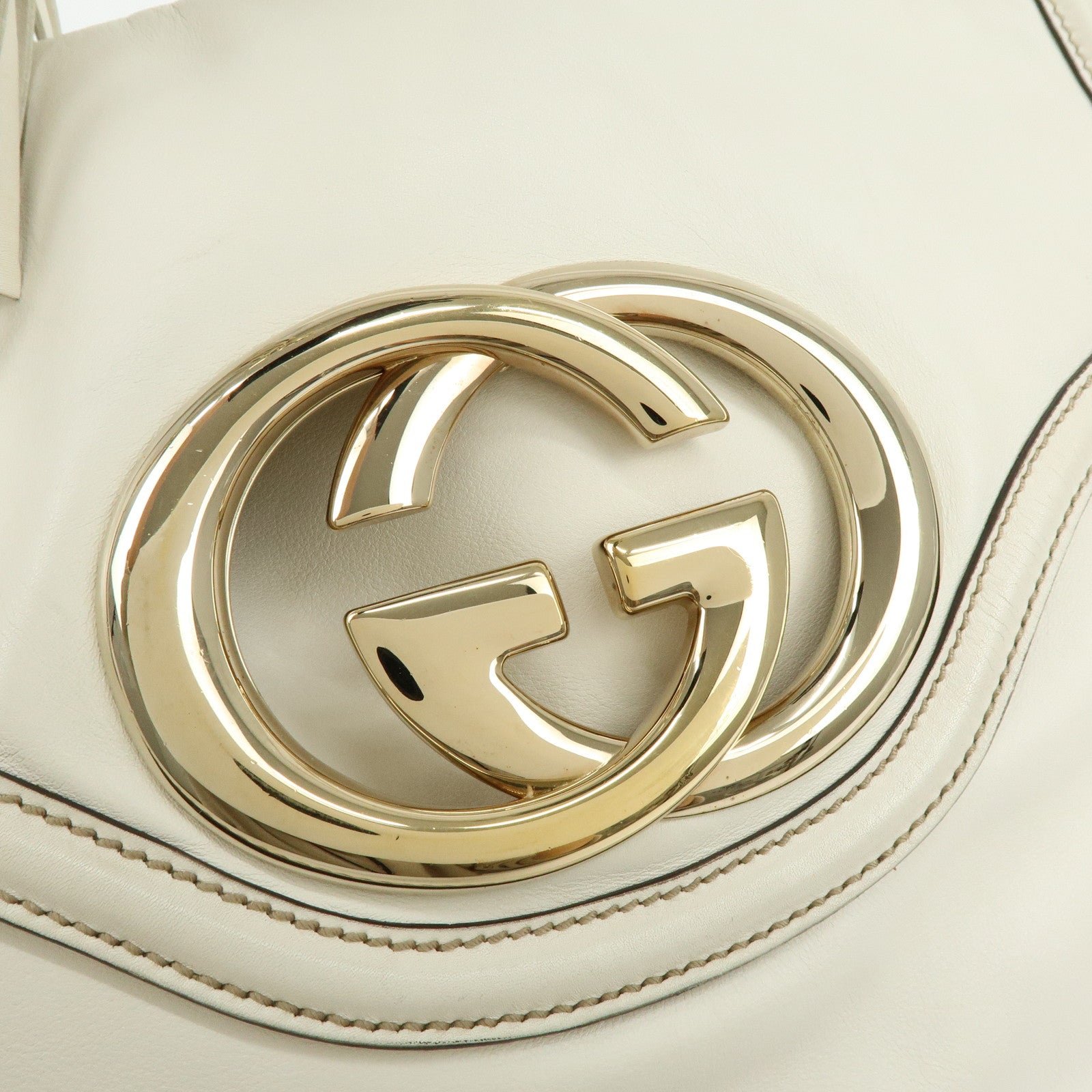 GUCCI Interlocking G Leather Shoulder Bag Ivory 167732