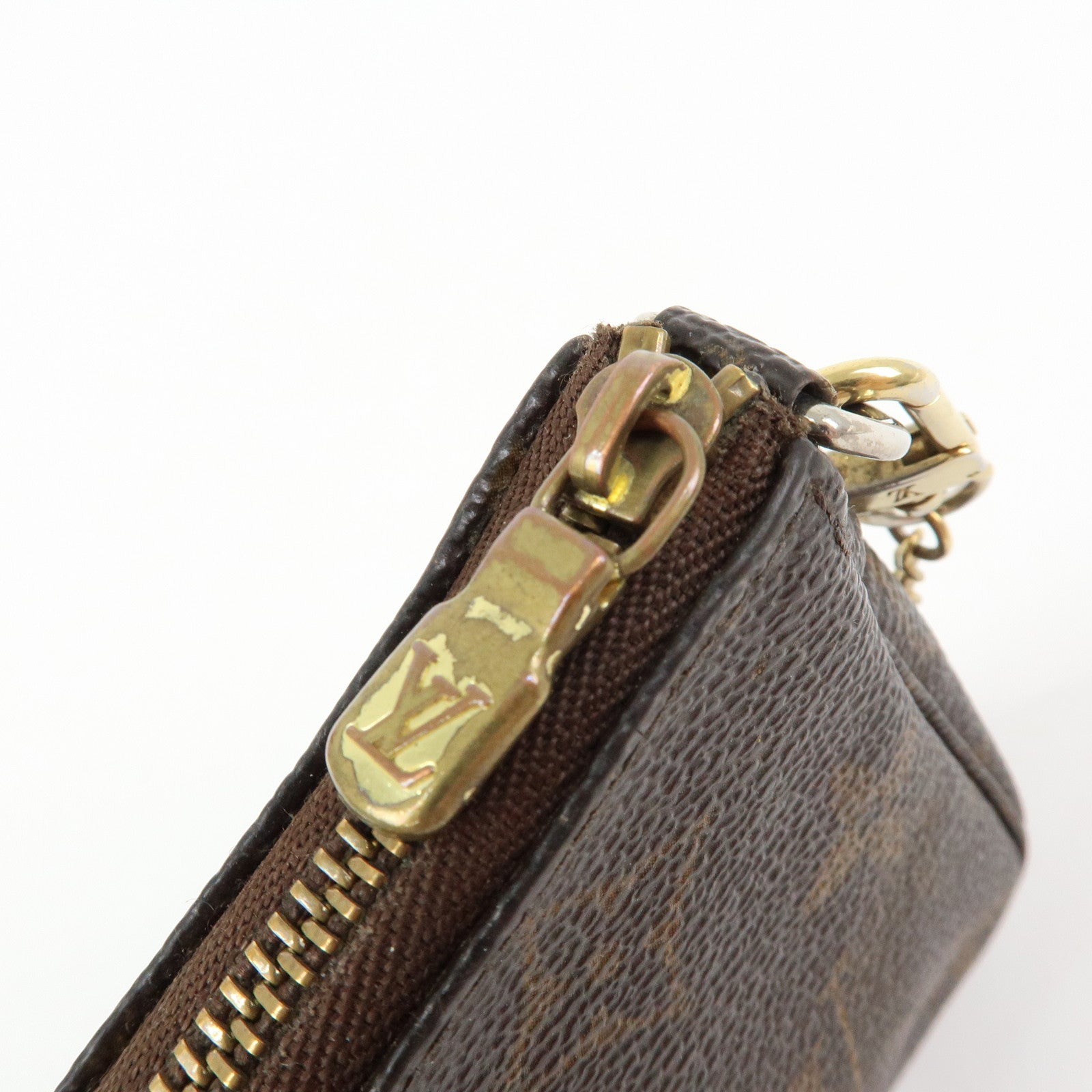 Louis Vuitton Monogram Mini Pochette Accessoires Hand Bag M58009