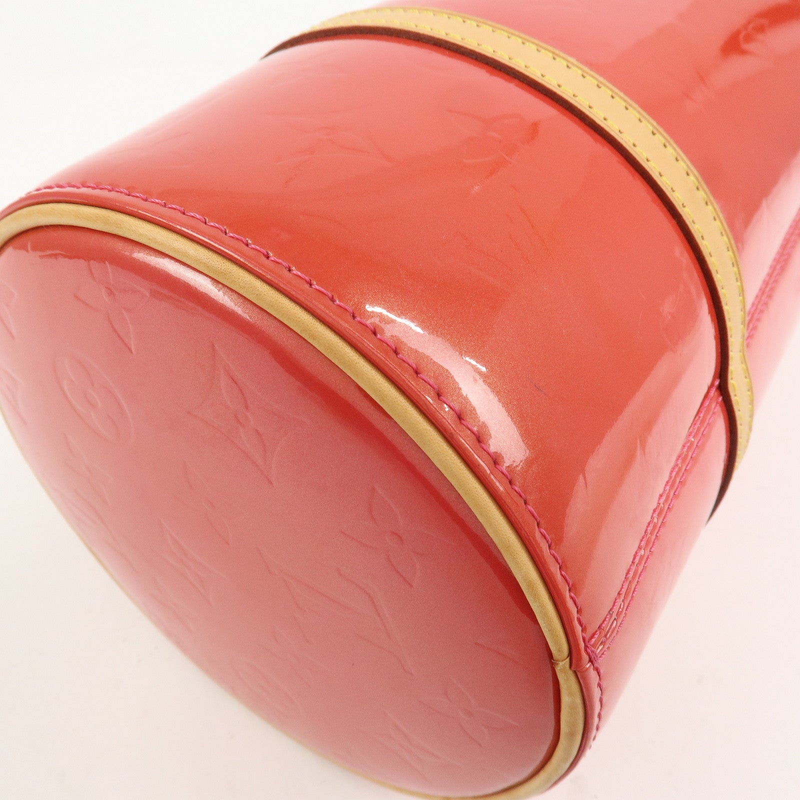 Louis Vuitton Monogram Vernis Leather Bedford Shoulder Hand Bag Framboise M9133F