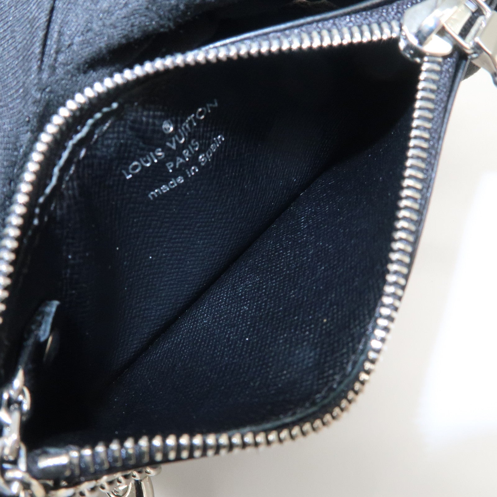 Louis Vuitton Epi Pochette Cles Coin Case Black Noir M63802