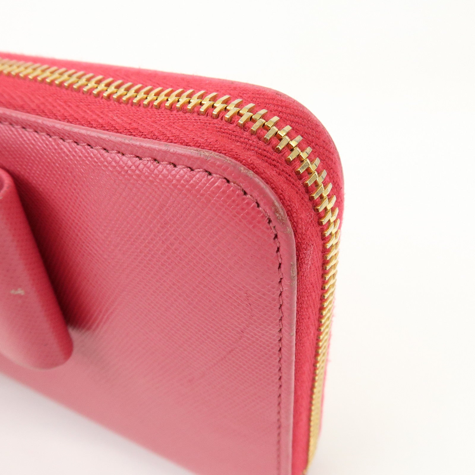 PRADA Saffiano Leather Round Zippy Wallet Pink Pink 1M0506