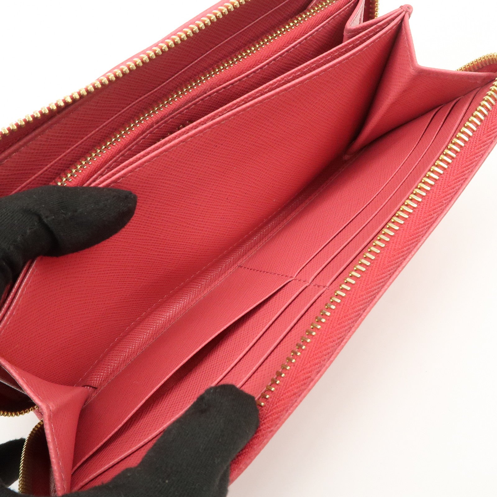 PRADA Logo Saffiano Leather Round Zippy Long Wallet Pink 1M0506