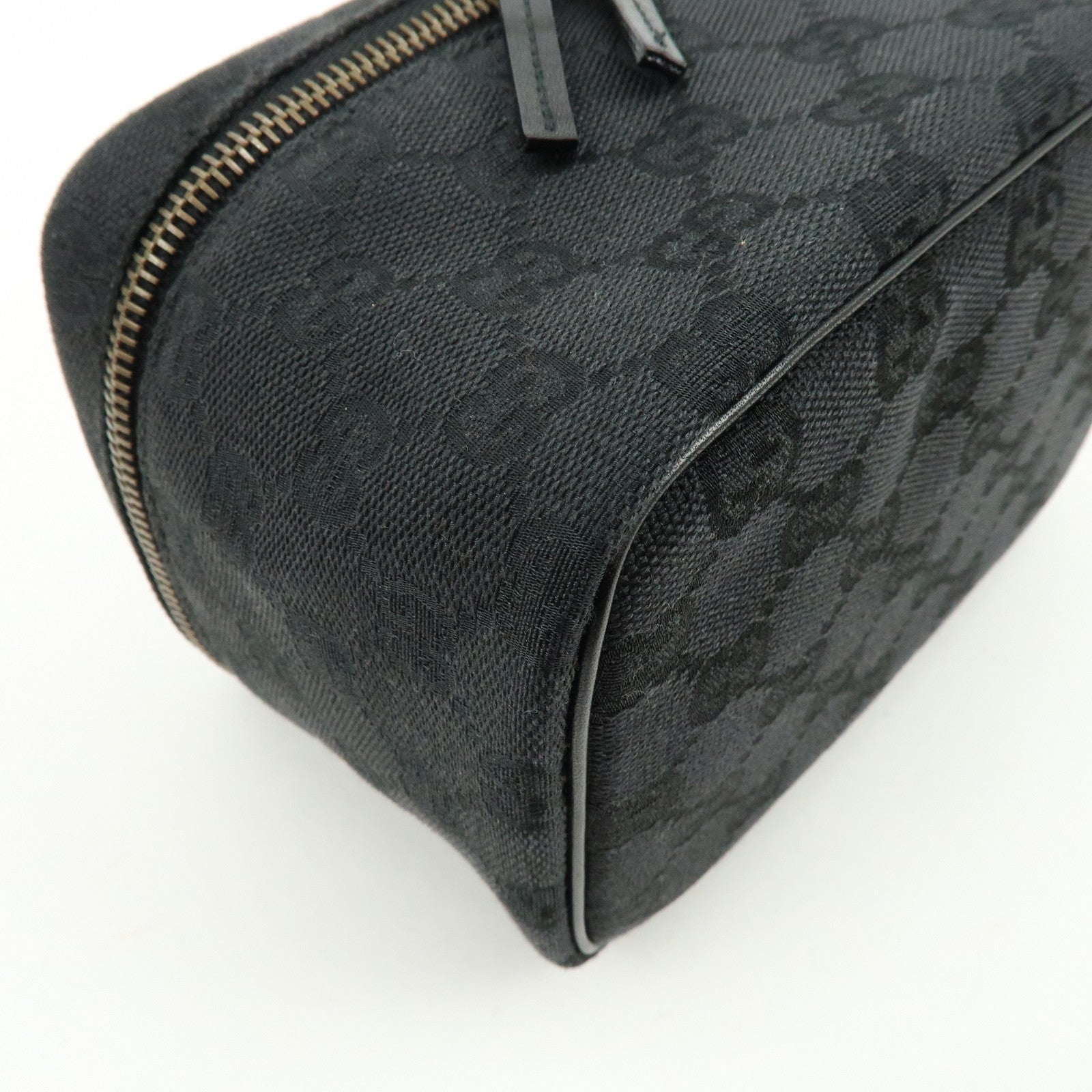 GUCCI GG Canvas Leather Vanity Case Cosmetic Pouch Black 106646