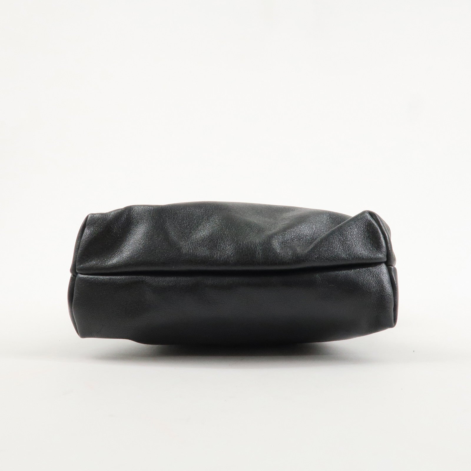 GUCCI Leather Shoulder Bag Black Silver Hardware 200110 Used