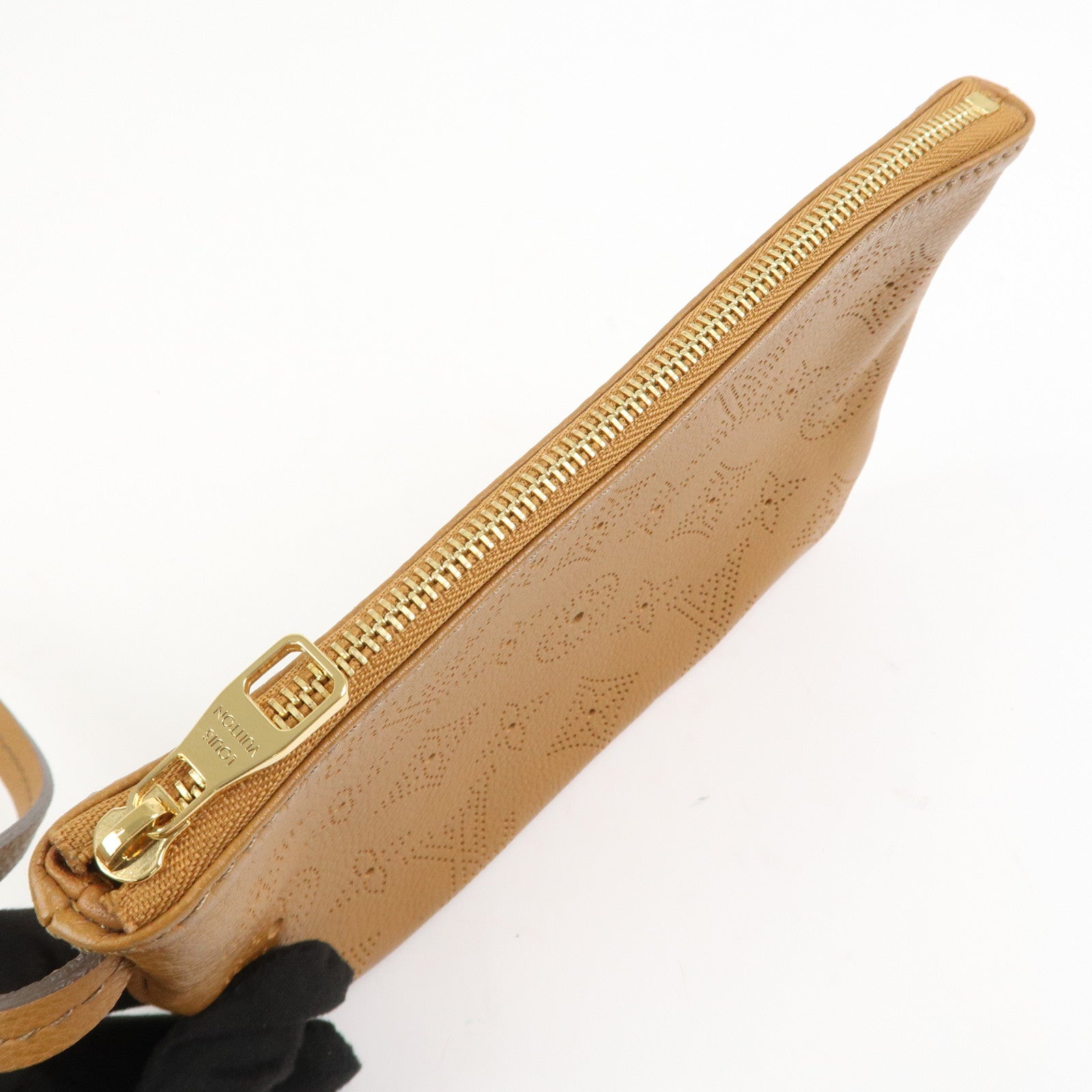 Louis Vuitton Monogram Mahina Selene MM Shoulder Bag Caramel M94214