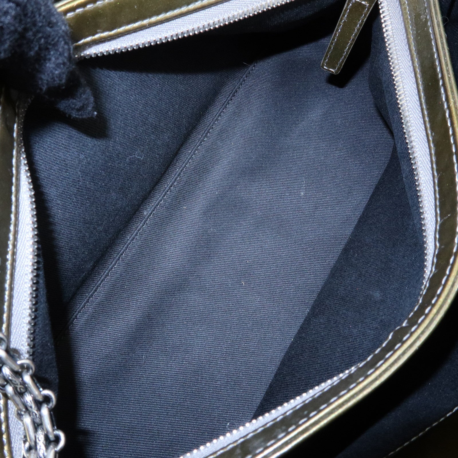 CHANEL Mademoiselle Matelasse Patent Leather Shoulder Bag A50557