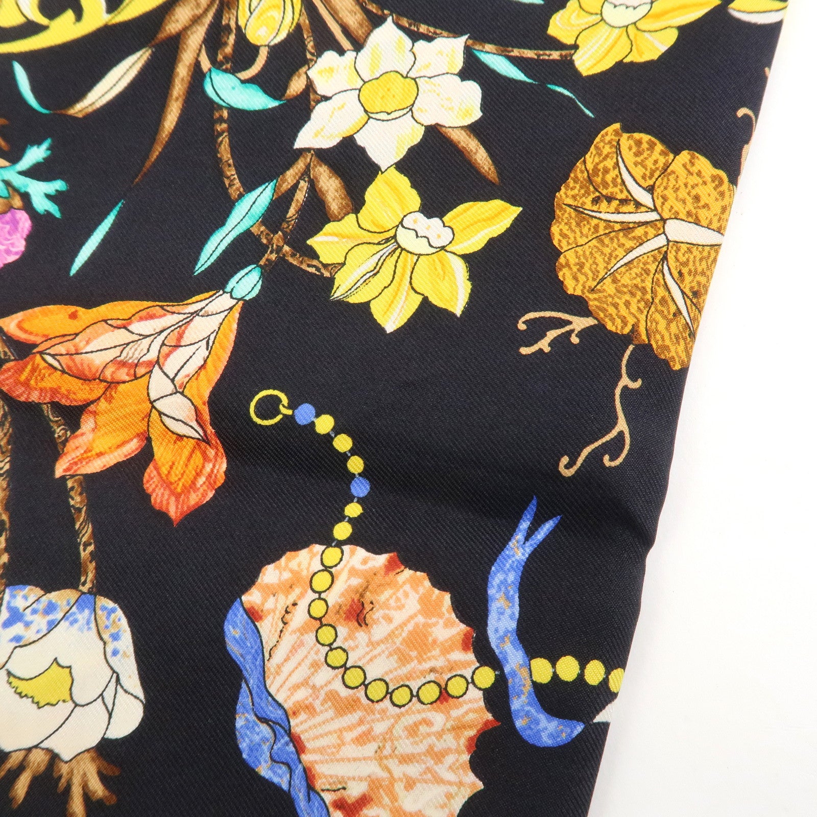 HERMES Carre 90 Silk 100% Scarf PIERRES D' ORIENT ET D' OCCIDENT