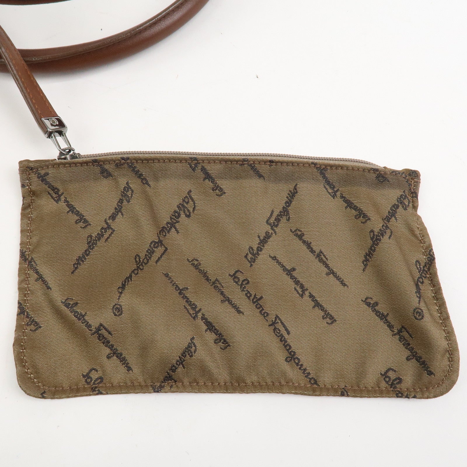 Ferragamo Gancini Leather Stitch Shoulder Bag Hand Bag Brown