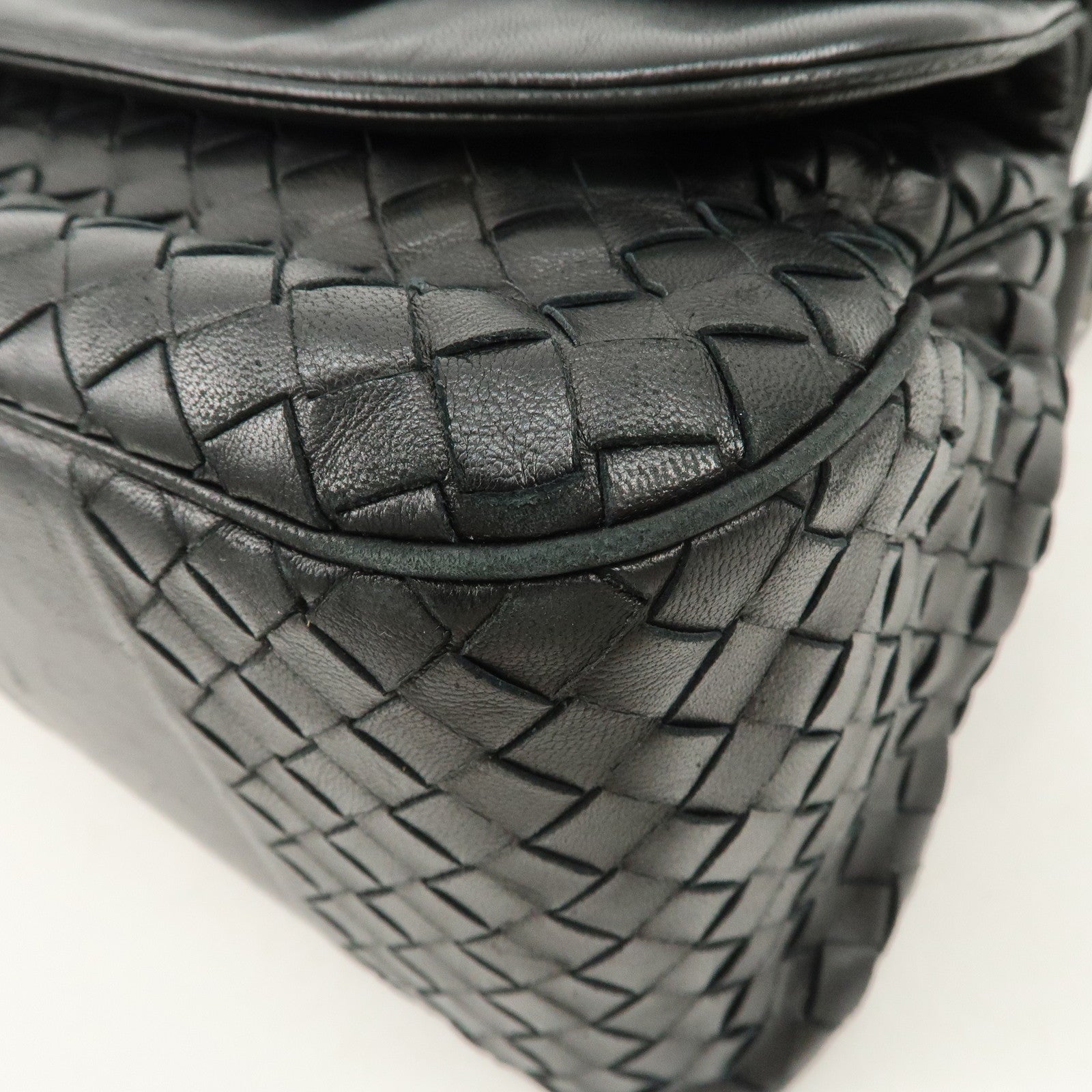 BOTTEGA VENETA Intrecciato Leather Shoulder Bag Black 142468 Used