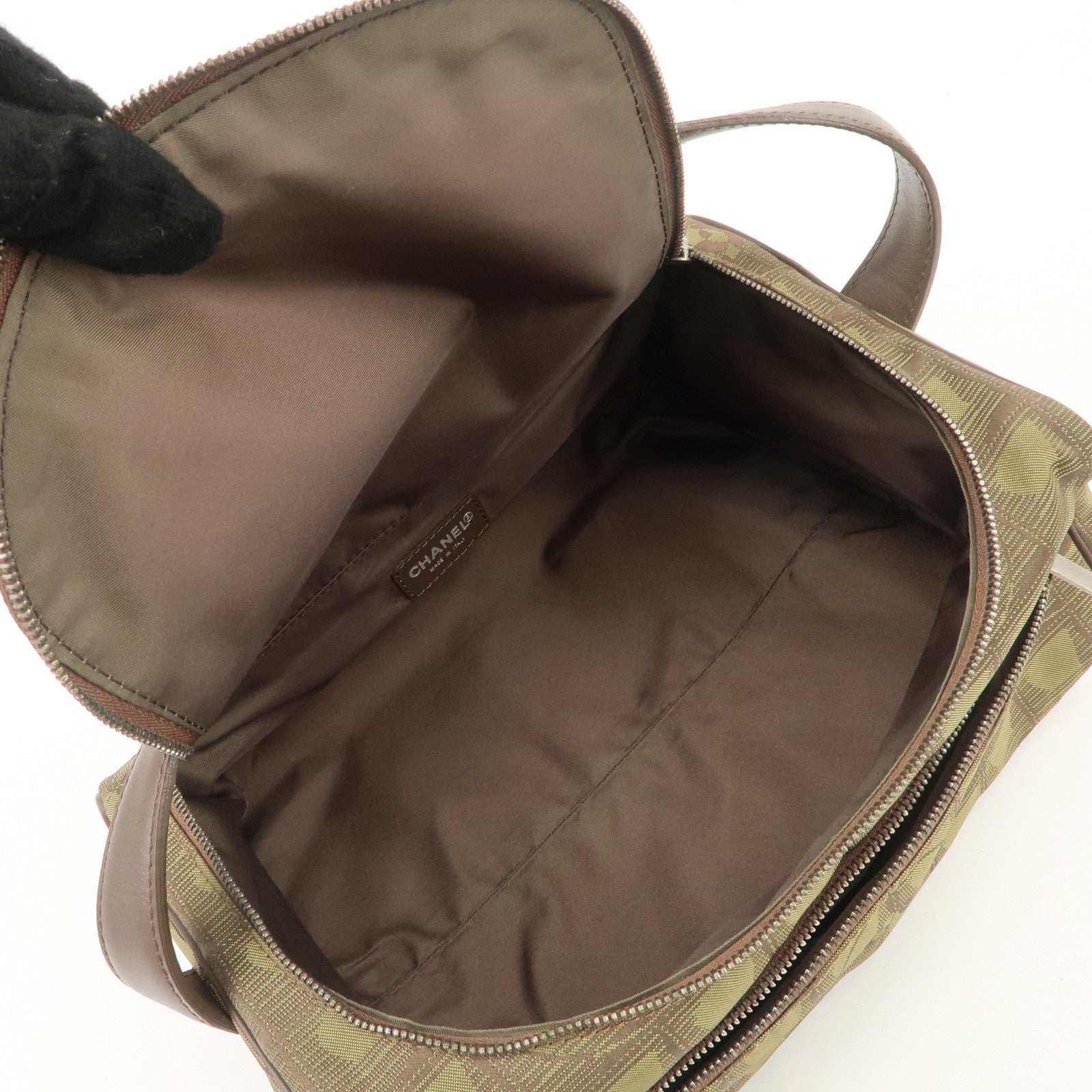 CCHANEL New Travel Line Nylon Jacquard Leather Vanity Bag Khaki A15829 Used