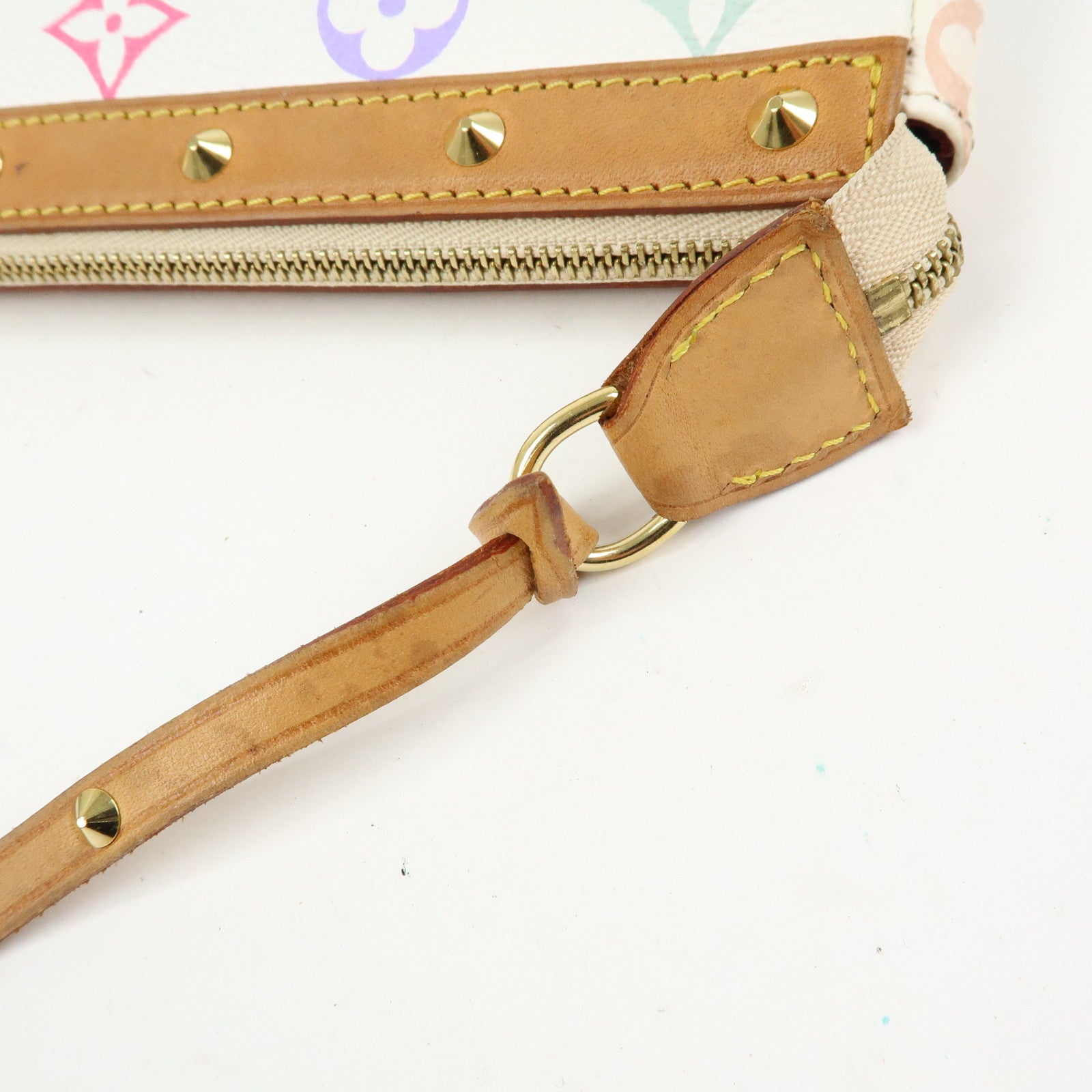Louis Vuitton Monogram Multicolor Pochette Accessoires Blanc M92649