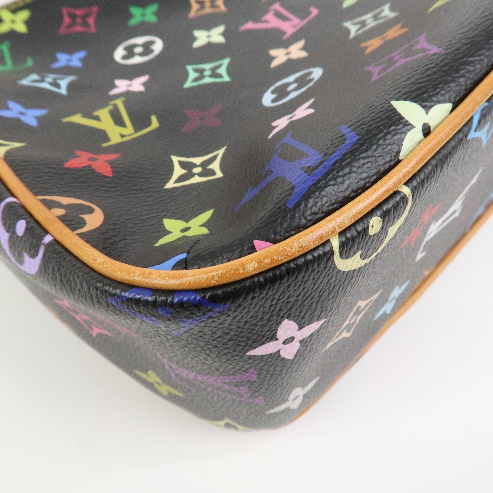 Louis Vuitton Monogram Lodge GM Shoulder Bag Multicolor Noir M40052