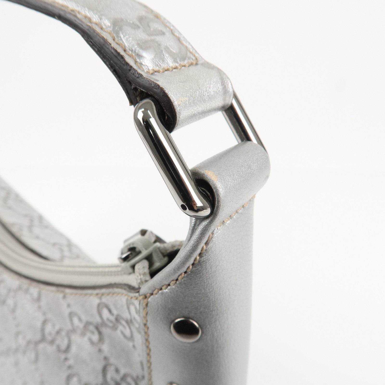 GUCCI Guccissima Leather Shoulder Bag Hand Bag Silver 240020 Used