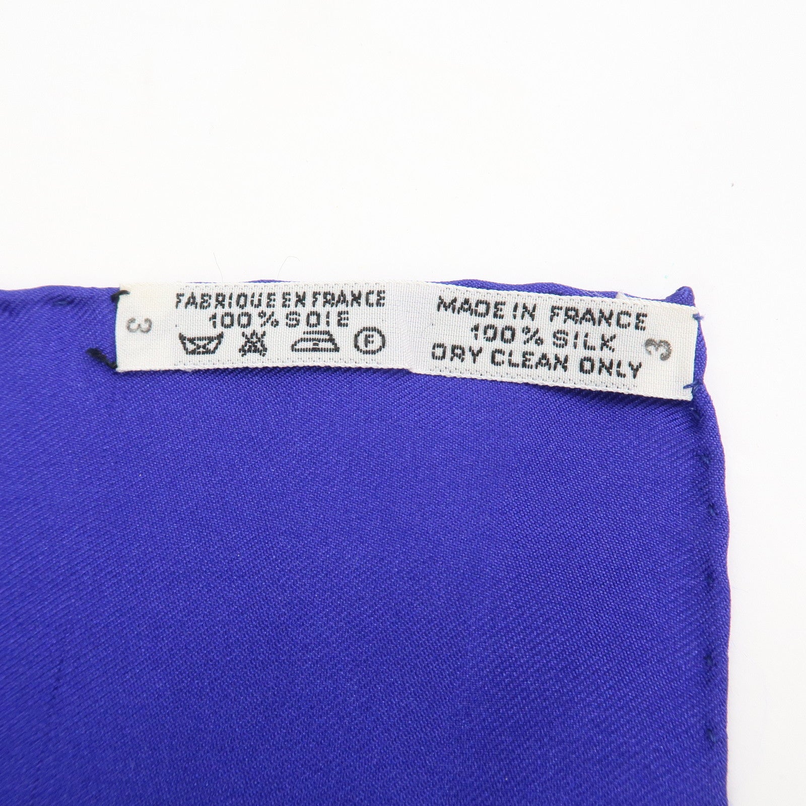 HERMES Carre 90 Silk 100% Scarf Souvenirs de Paris Blue Red Ivory