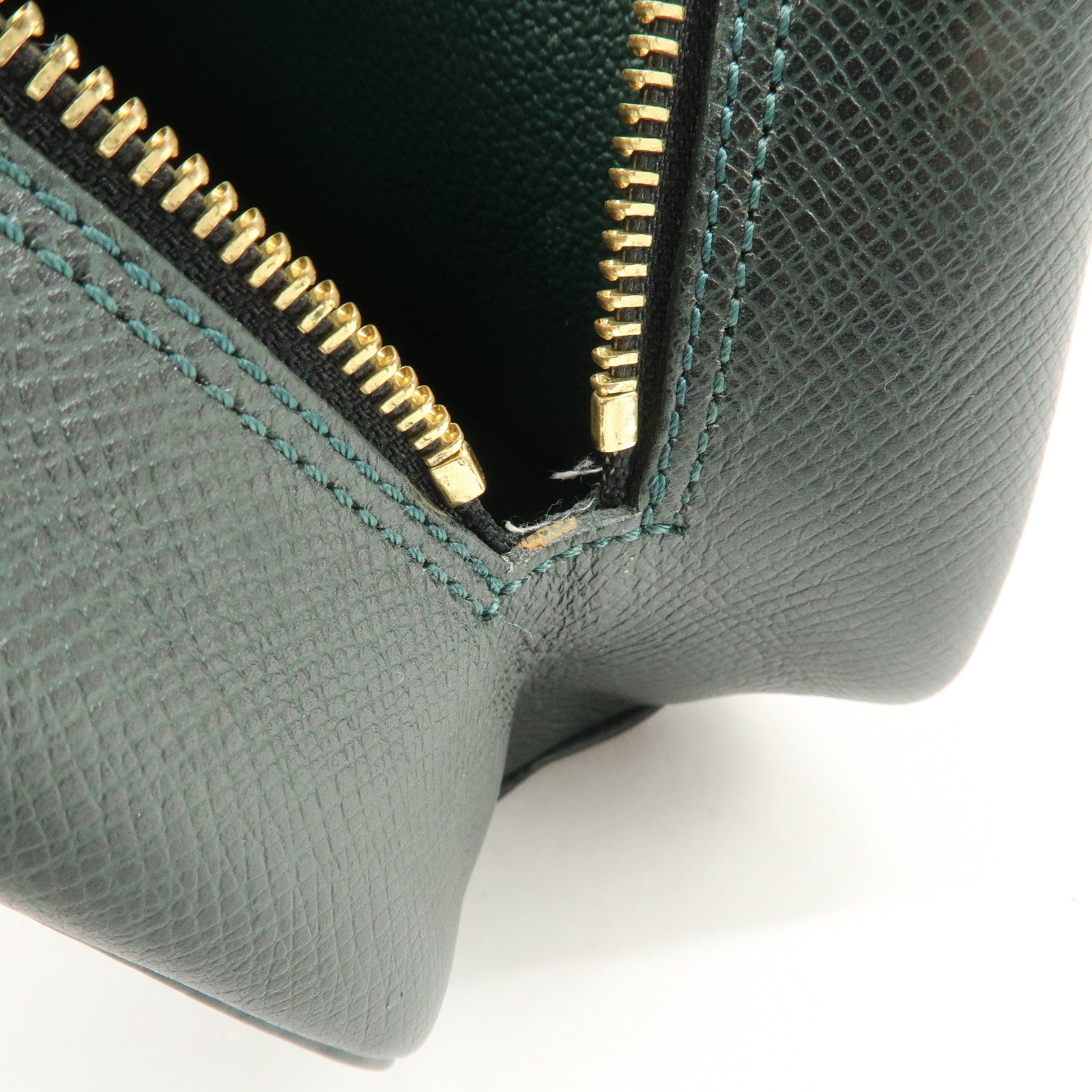 Louis Vuitton Set of 2 Taiga Leather Pouch Epicea M30214 M30304 Used