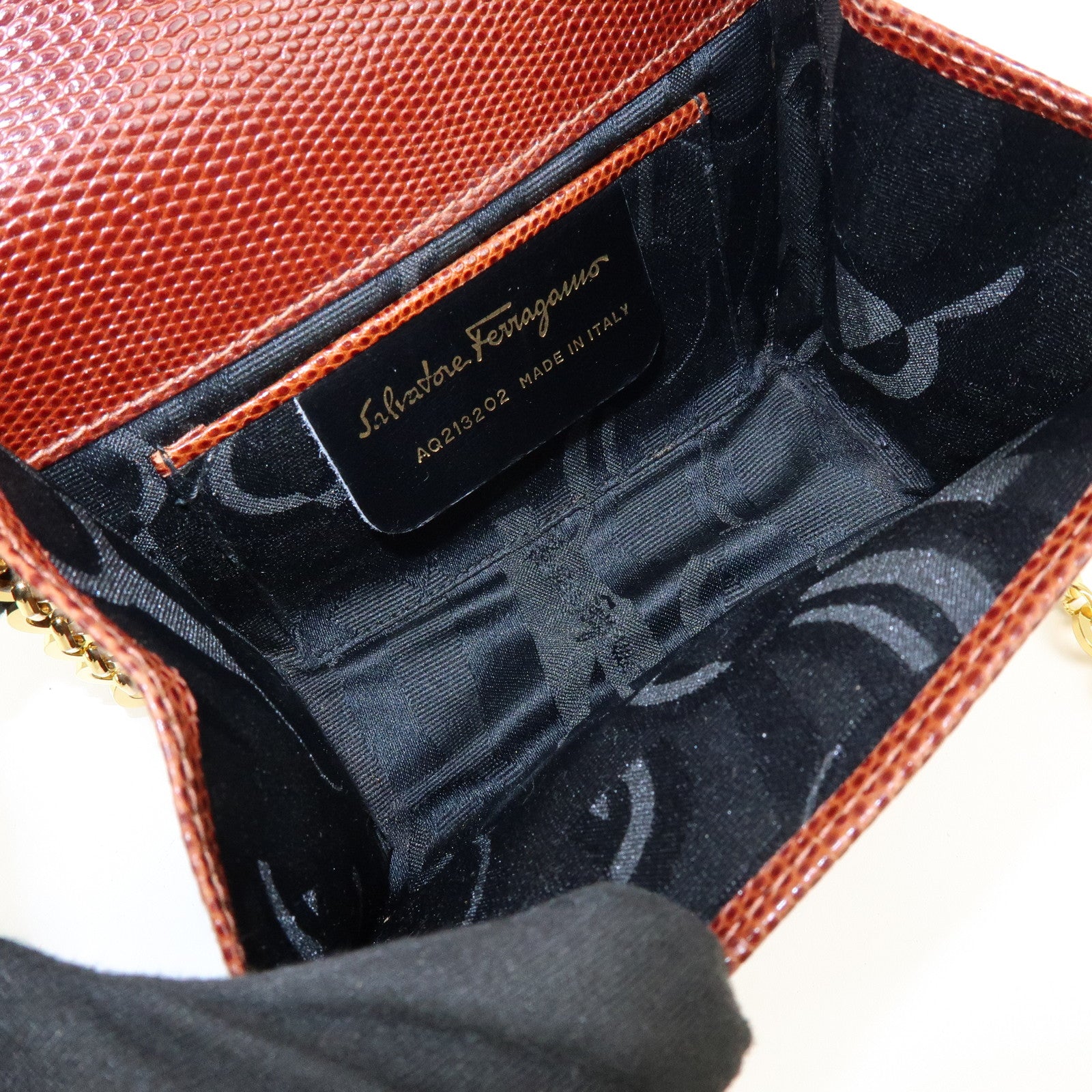 Ferragamo Vara Ribbon Embossed Leather 3Way Shoulder Waist Bag