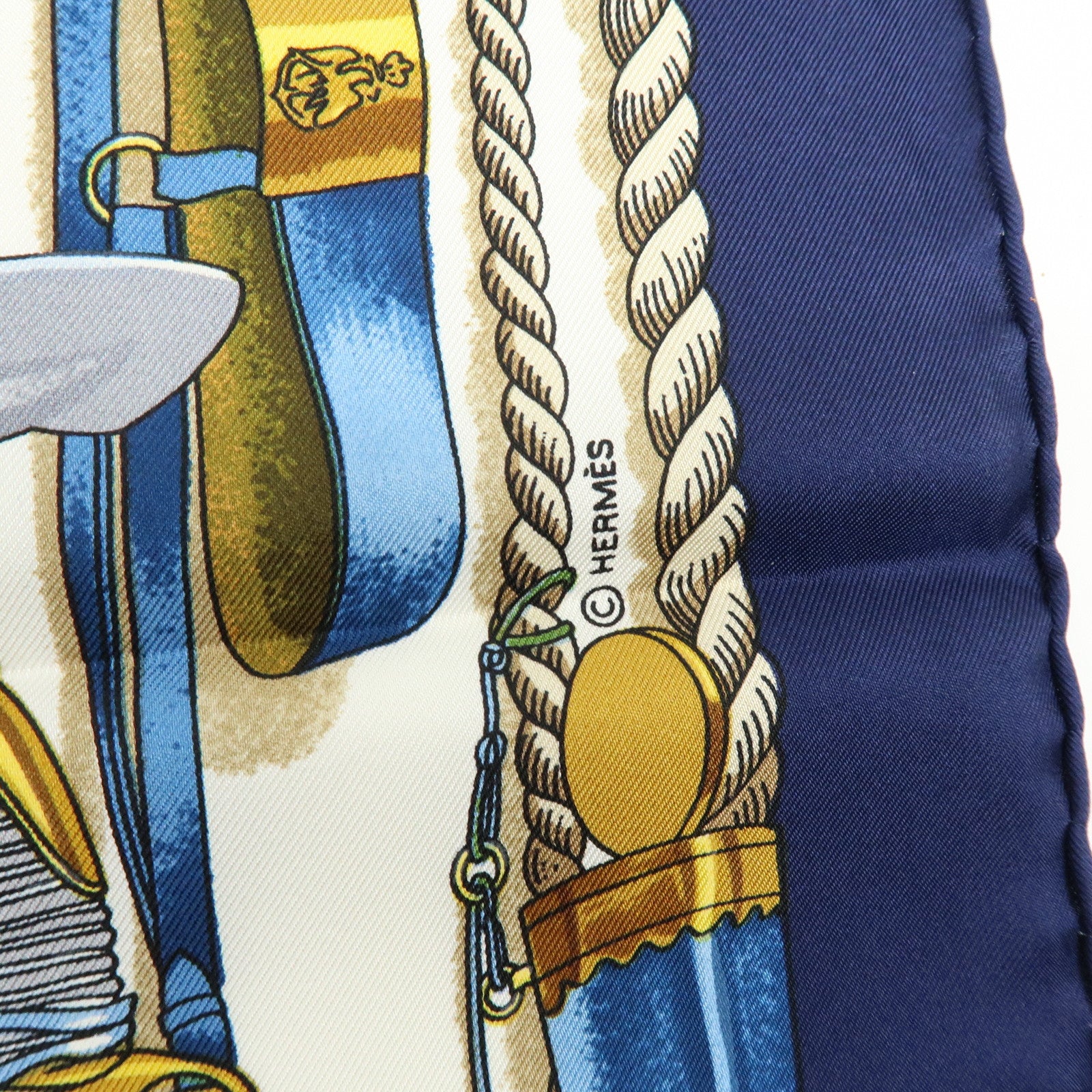 HERMES Carre 90 Silk 100% Scarf MUSEE Navy Ivory