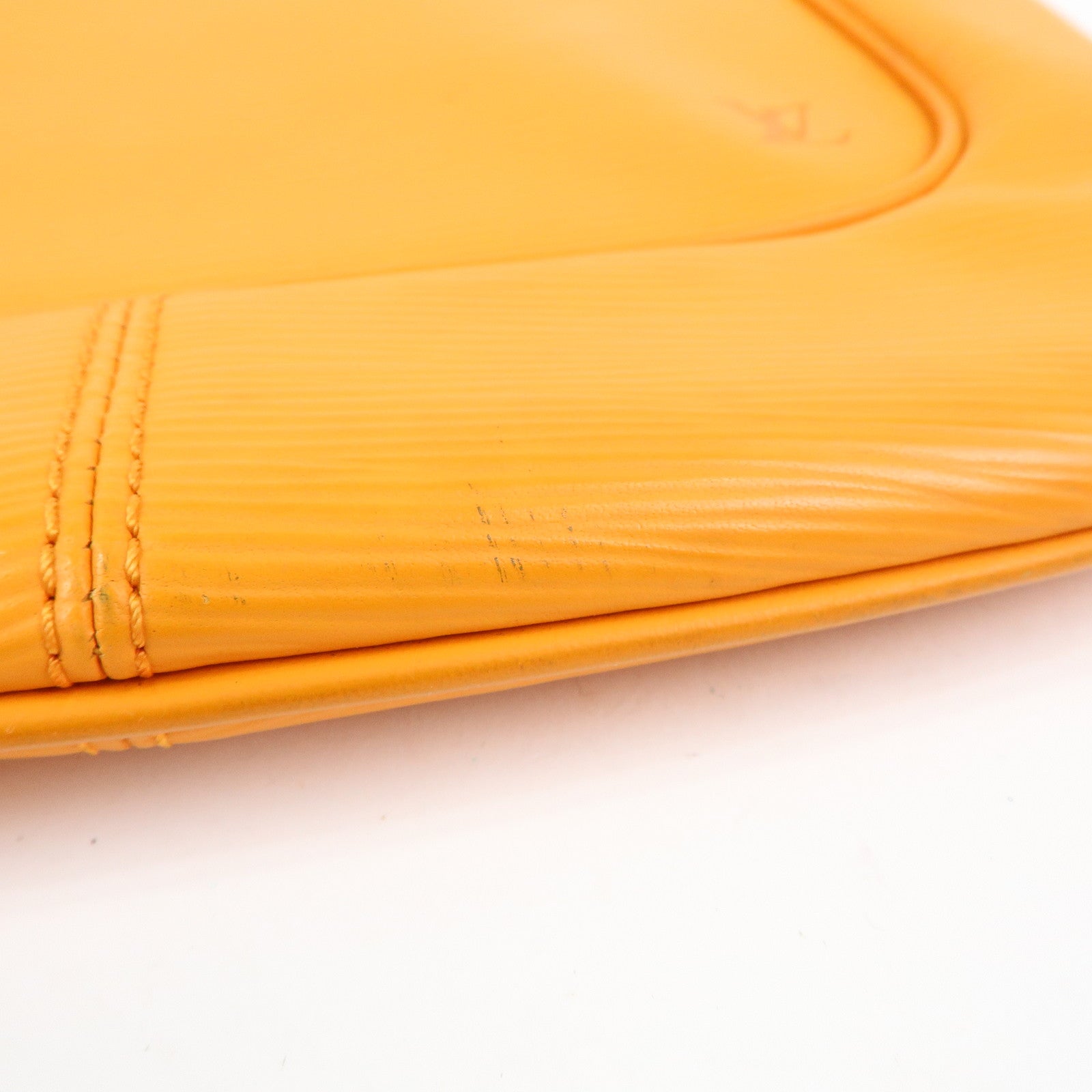 Louis Vuitton Epi Leather Matsy Shoulder Bag Mandarin Orange M5897H