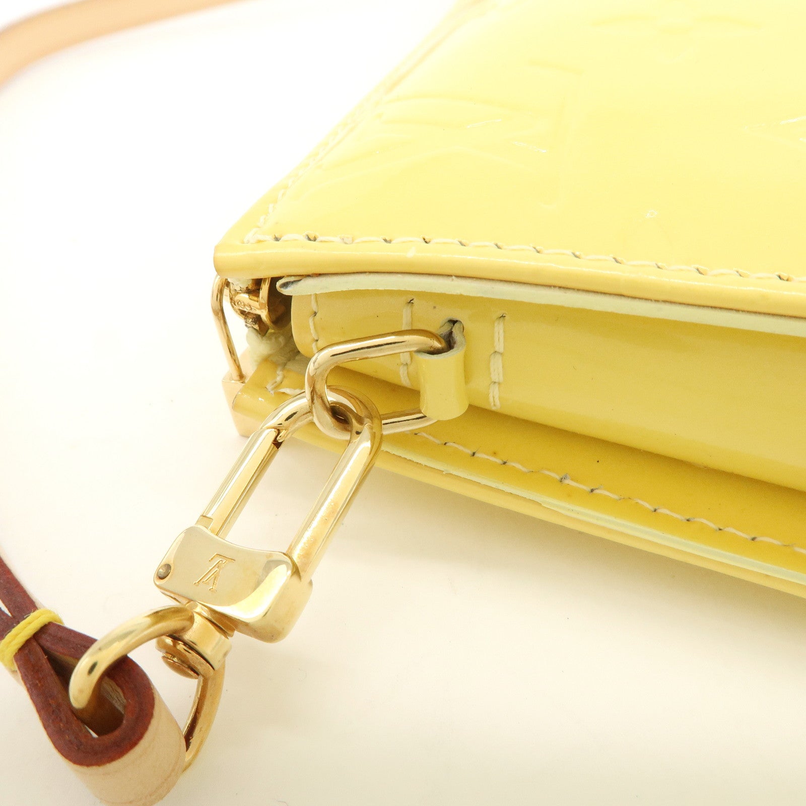 Louis Vuitton Monogram Vernis Lexington Accessoires Pouch M91058