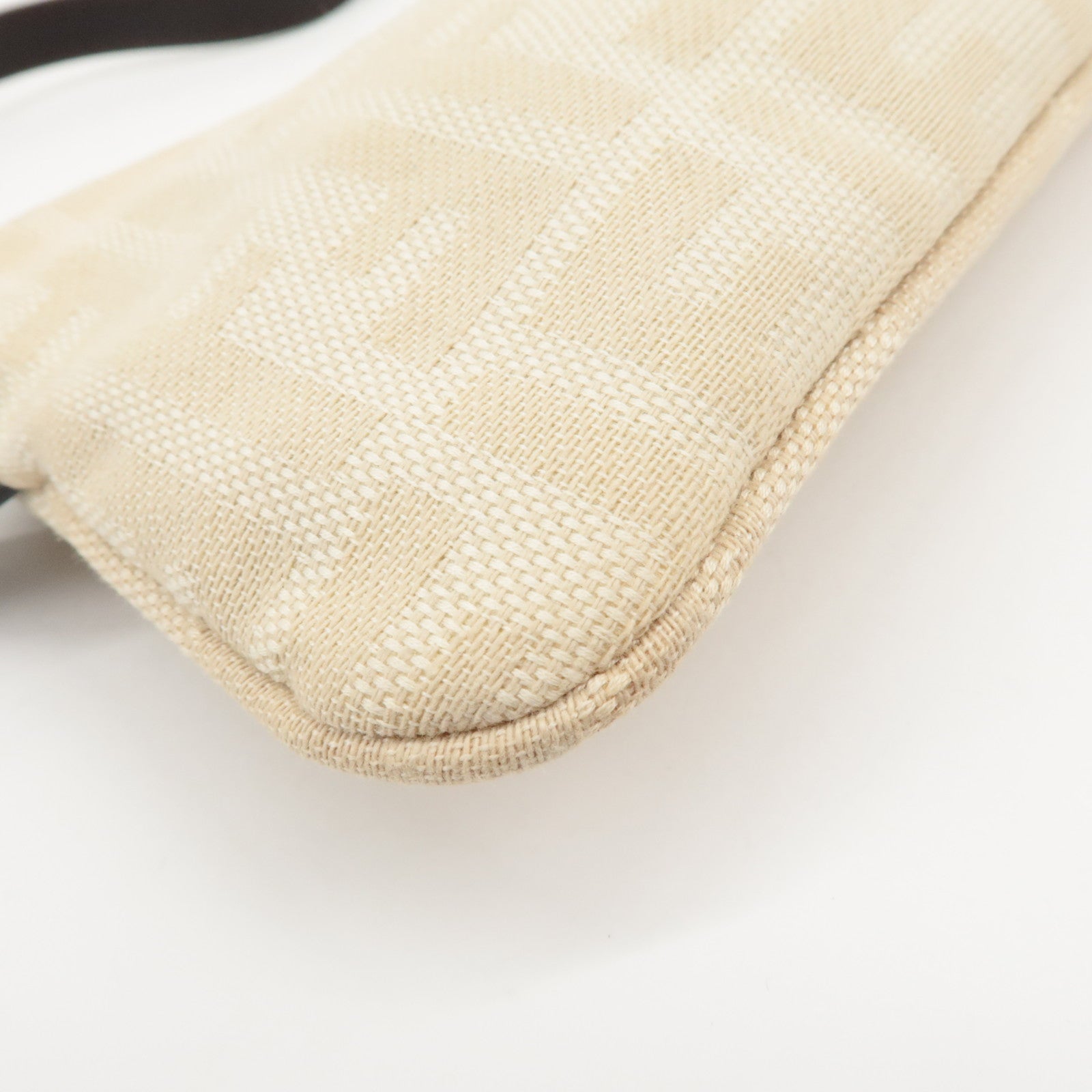 FENDI Zucca Waist Pouch Crossbody Bag Beige Brown 26685 Used