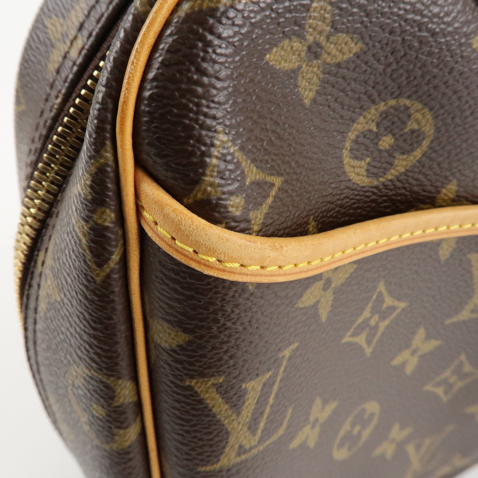 Louis Vuitton Monogram Trueville Hand Bag Brown M42228 Used