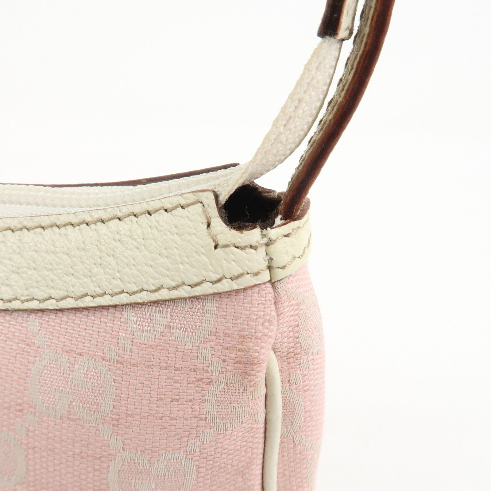 GUCCI GG Monogram Canvas Leather Hand Bag Pouch Shoulder Bag 154432