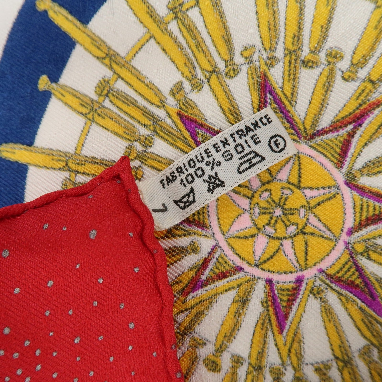 HERMES Carre 90 Silk 100% Scarf FEUX D’ARTIFICE Red White