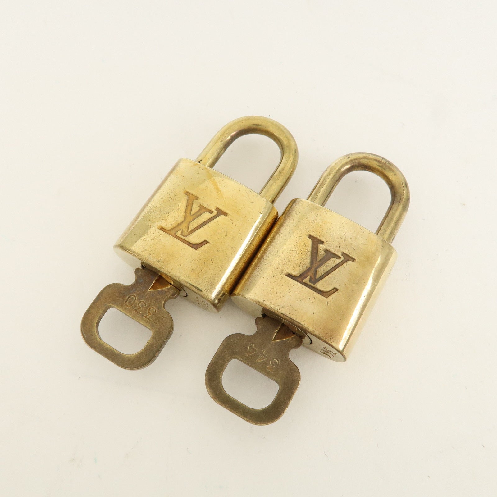 Louis Vuitton Set of 10 Lock & Key Cadena Key Lock Metal Gold Used