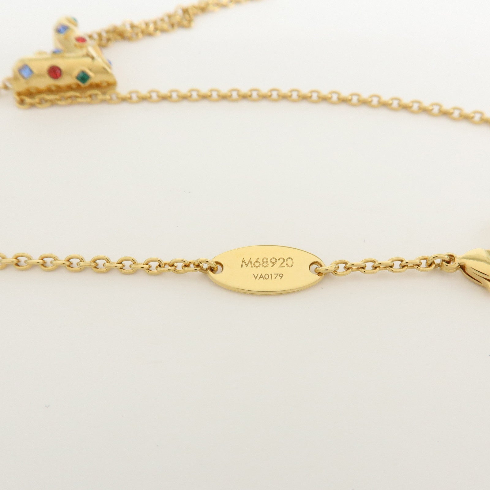Louis Vuitton Collier Essential V Planet Metal Necklace M68920