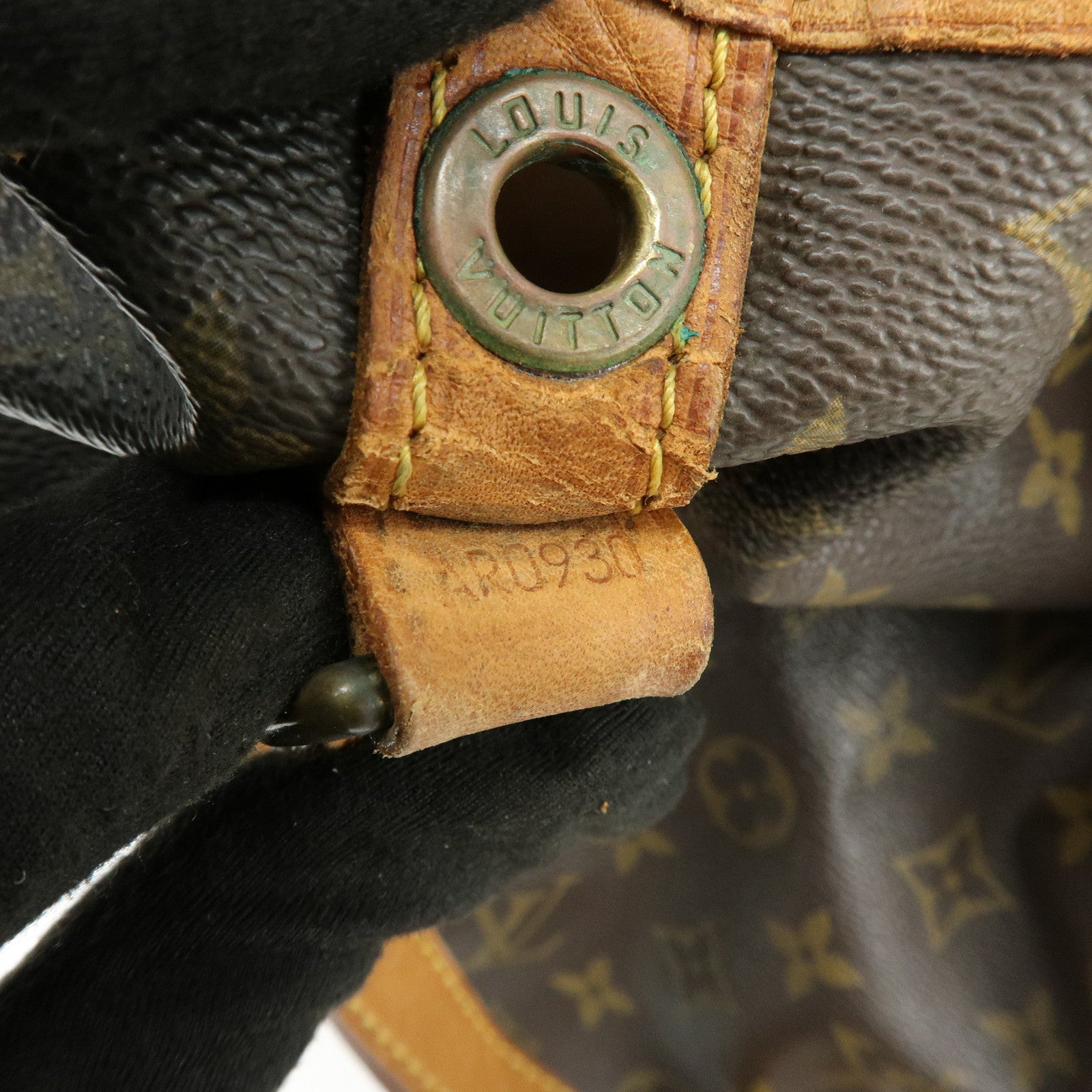 Louis Vuitton Monogram Noe Canvas Leather Shoulder Bag Brown M42224