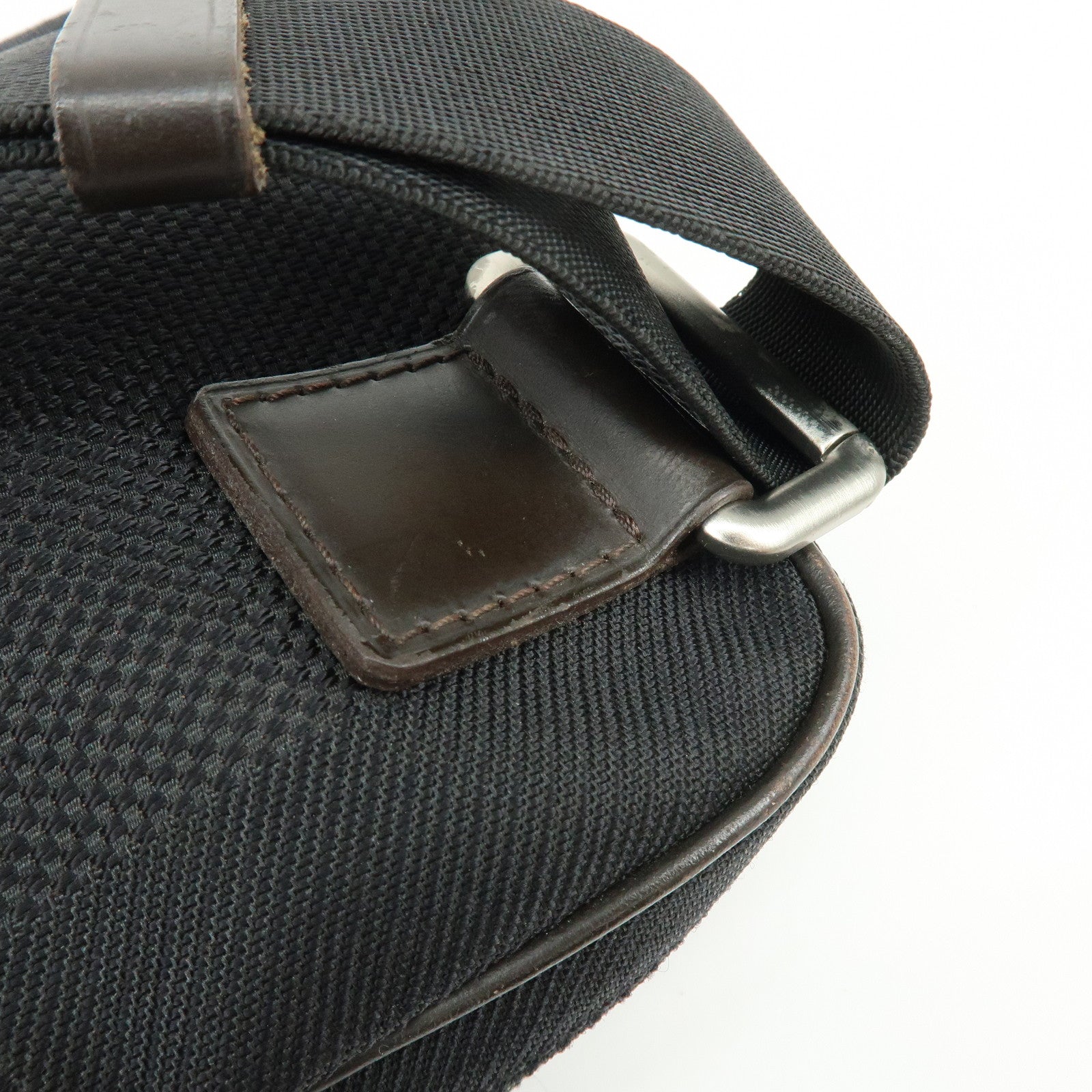 Louis Vuitton Damier Geant Acrobat Waist Bag Noir Black M93620