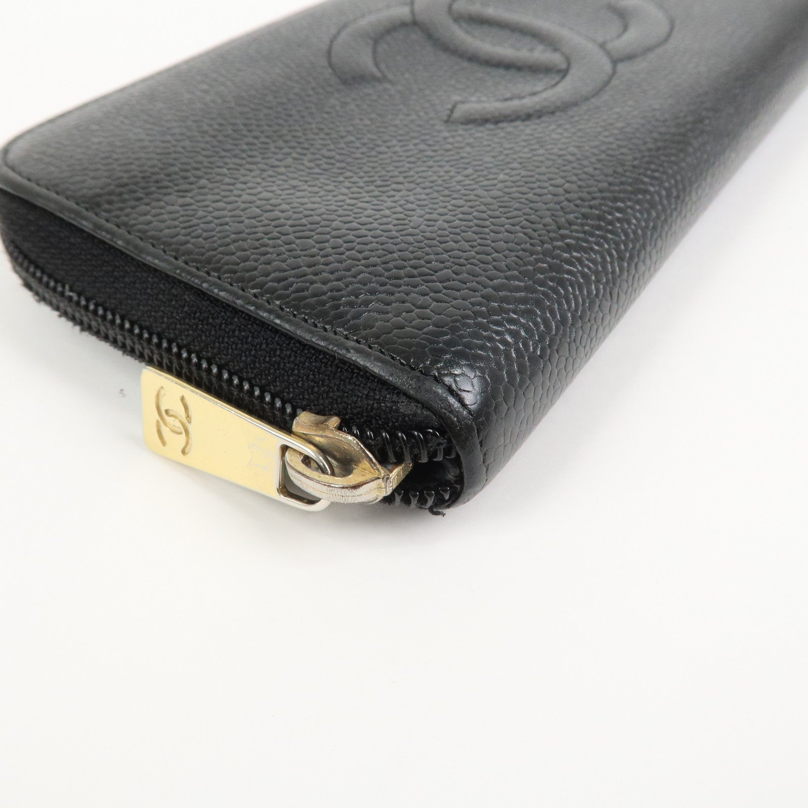 CHANEL COCO Mark Caviarskin Round Zippy Long Wallet Black A13228