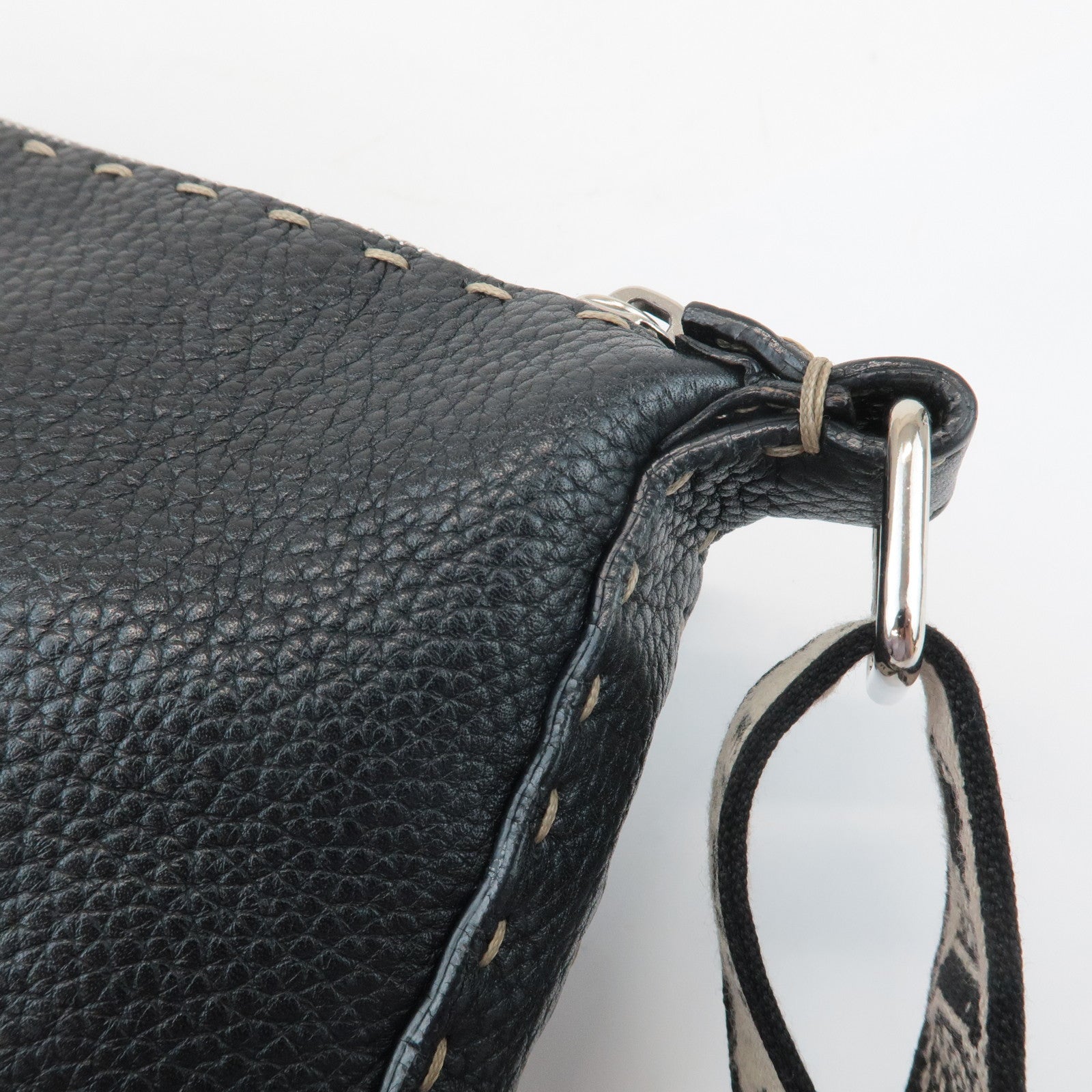 FENDI Selleria Leather Shoulder Bag Crossbody Bag Black 8BT092 Used
