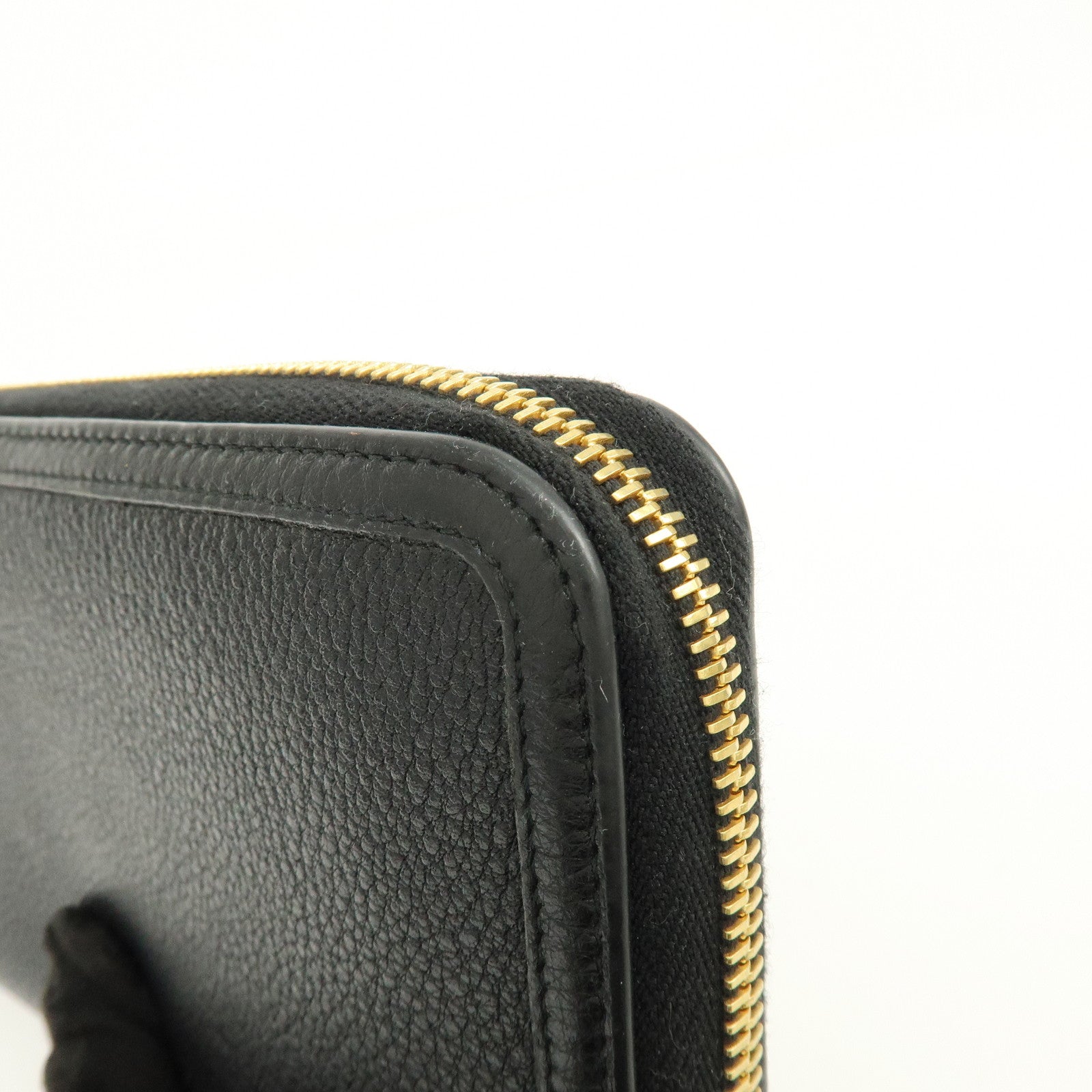 PRADA Ribbon Logo Leather Round Zippy Long Wallet Black