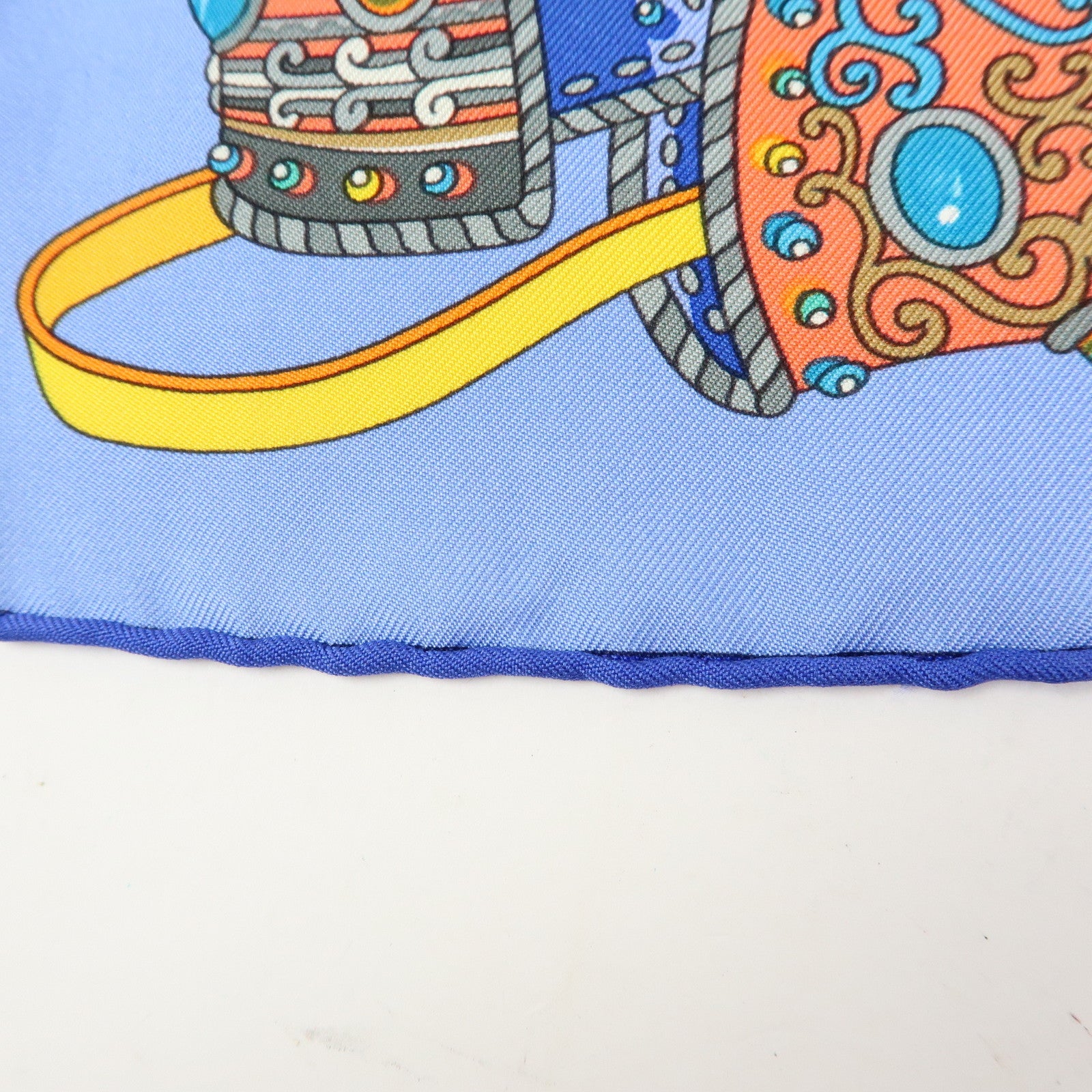 HERMES Carre 90 Silk 100% Scarf SOUS LE GIDE DE MARS Black Blue